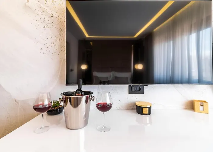 Sky - Free Parking Spalato