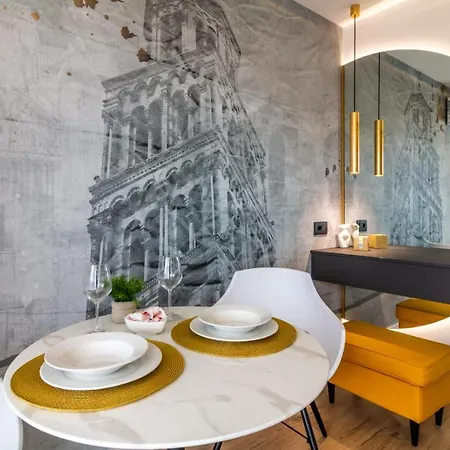 Sky - Free Parking * Σπλιτ