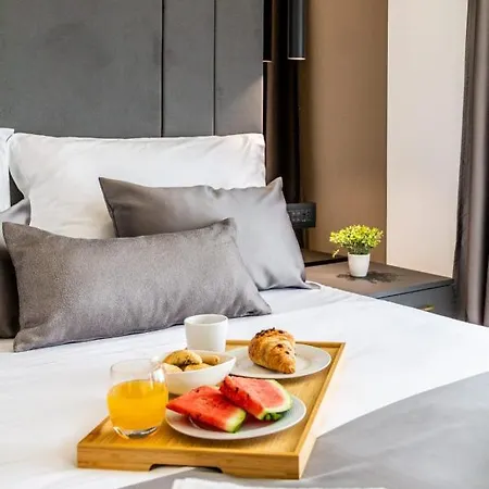 Sky - Free Parking * Σπλιτ