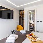 Sky - Center