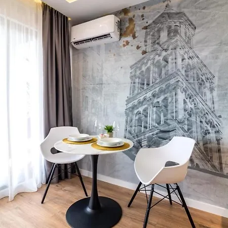 Sky - Free Parking * 스플리트