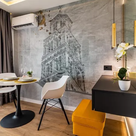 Sky - Free Parking 스플리트